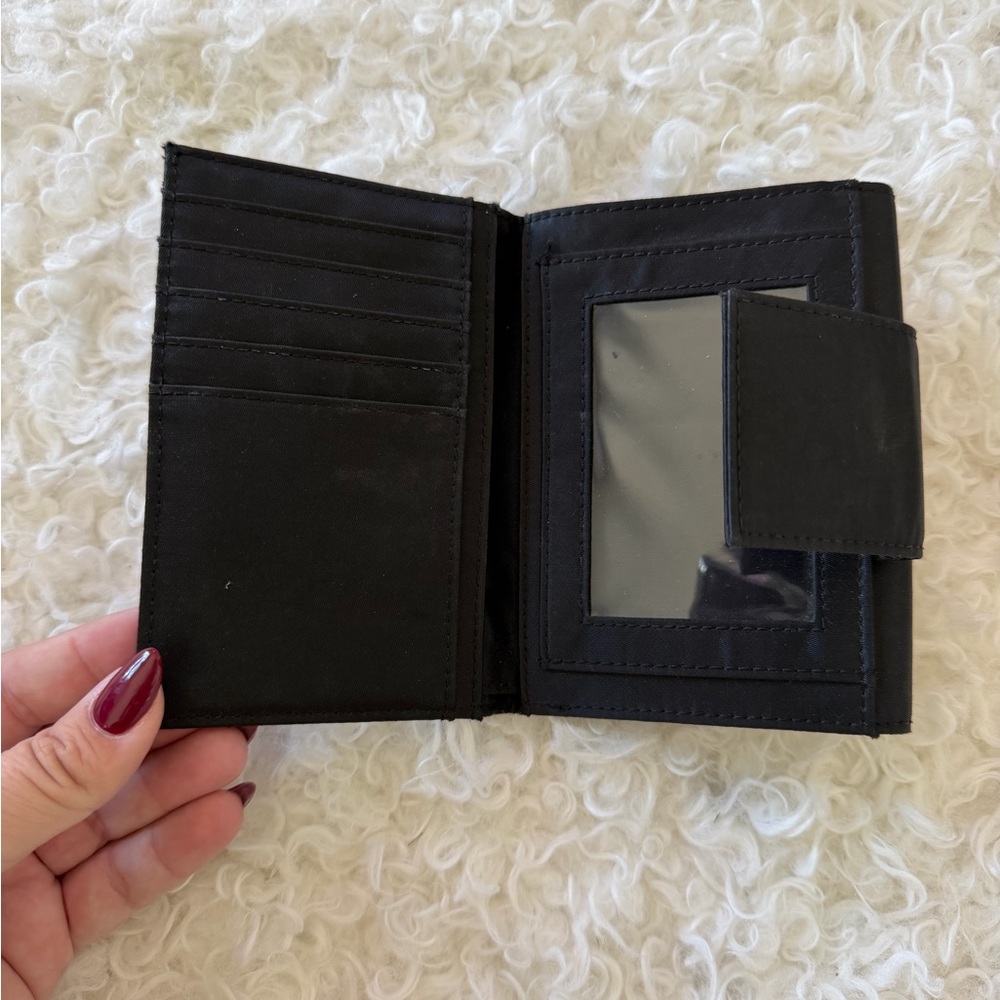 Kate Spade Elegant Black Card Holder - Picture 3 of 4